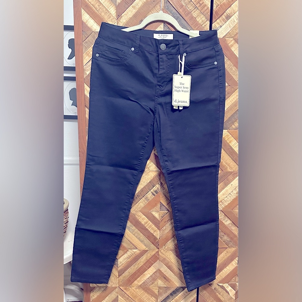 NWT D. Jeans ankle crop twill pants